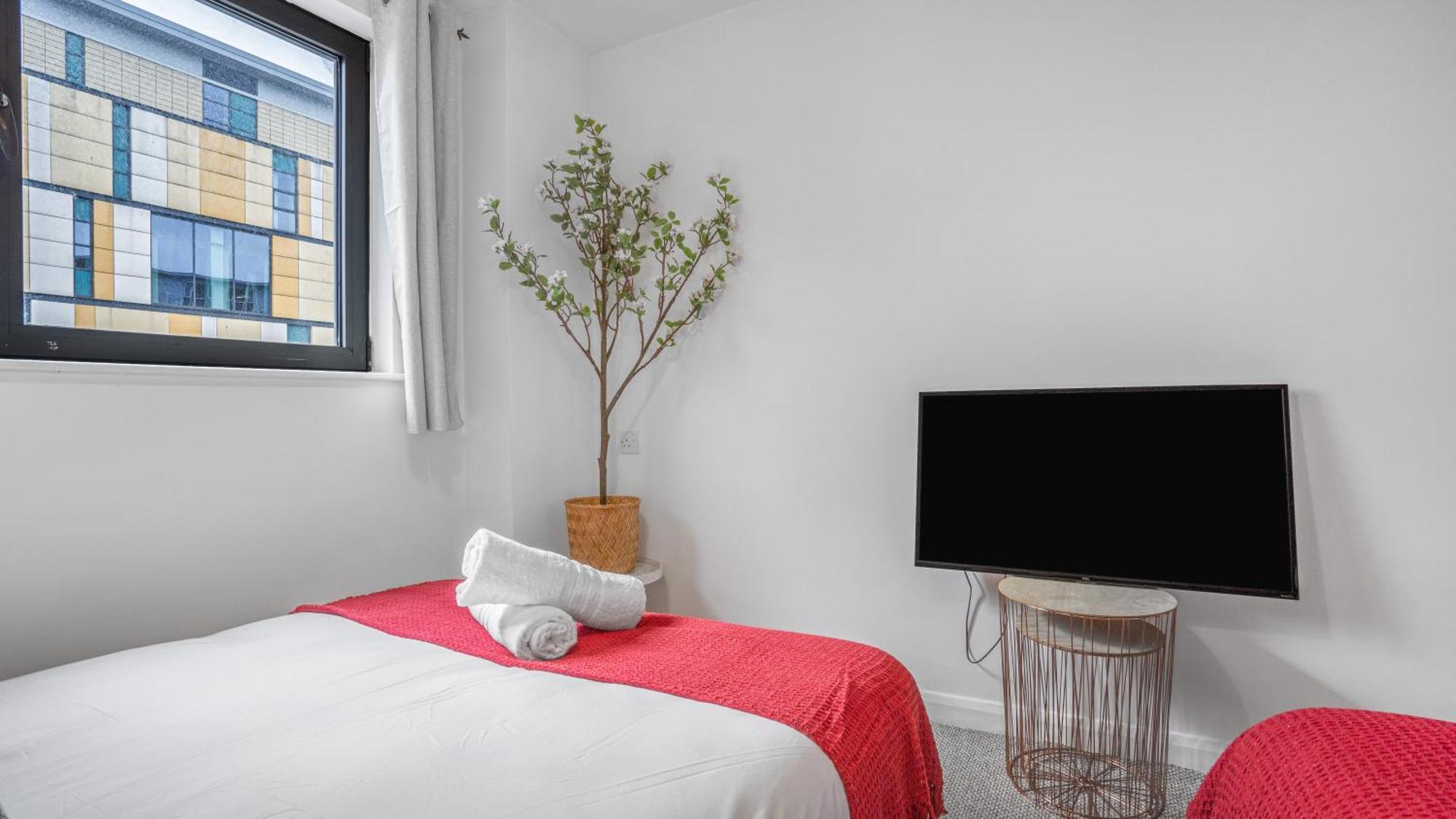 Japanese Suite 2Bed 2Bath, Free Park, Netfix, 75 Inch Tv, Games - City Centre- Maihom Birmingham Exterior foto